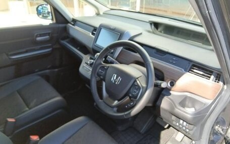 Honda Freed II, 2022 год, 1 354 000 рублей, 10 фотография