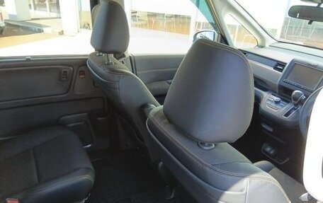 Honda Freed II, 2022 год, 1 354 000 рублей, 31 фотография