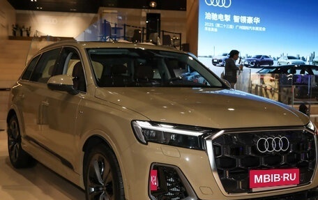 Audi Q7, 2025 год, 9 290 000 рублей, 4 фотография