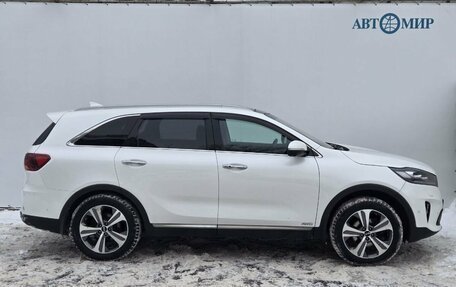 KIA Sorento III Prime рестайлинг, 2018 год, 2 800 000 рублей, 4 фотография