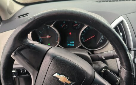 Chevrolet Cruze II, 2013 год, 550 000 рублей, 16 фотография