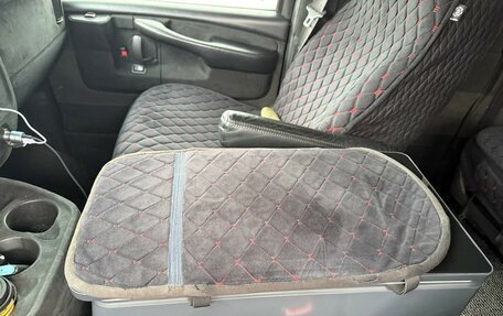 Chevrolet Express II, 2005 год, 1 500 000 рублей, 8 фотография