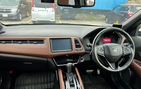 Honda Vezel, 2019 год, 2 200 000 рублей, 8 фотография