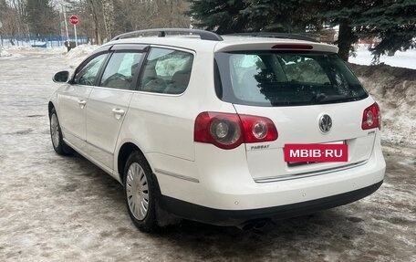 Volkswagen Passat B6, 2007 год, 650 000 рублей, 3 фотография