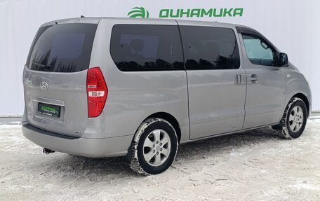 Hyundai Grand Starex Grand Starex I рестайлинг 2, 2017 год, 2 420 000 рублей, 5 фотография