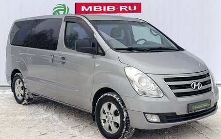 Hyundai Grand Starex Grand Starex I рестайлинг 2, 2017 год, 2 420 000 рублей, 3 фотография