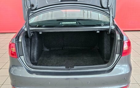 Volkswagen Jetta VI, 2011 год, 1 095 000 рублей, 16 фотография