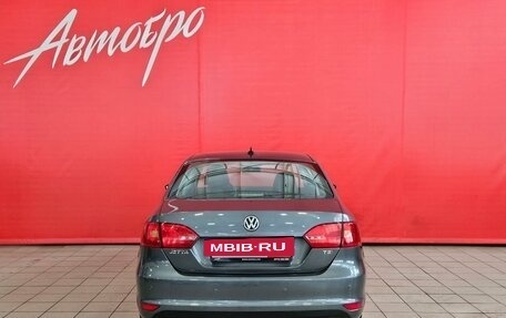 Volkswagen Jetta VI, 2011 год, 1 095 000 рублей, 4 фотография