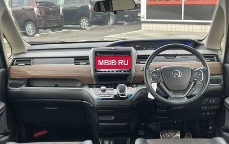 Honda Freed II, 2022 год, 1 254 000 рублей, 14 фотография