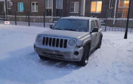 Jeep Liberty (Patriot), 2007 год, 405 000 рублей, 16 фотография