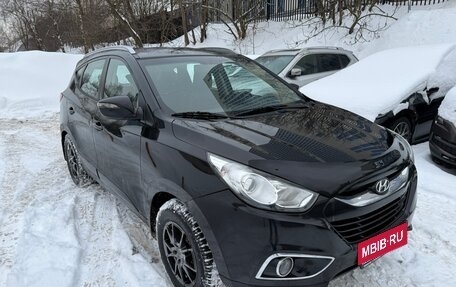 Hyundai ix35 I рестайлинг, 2010 год, 895 000 рублей, 2 фотография