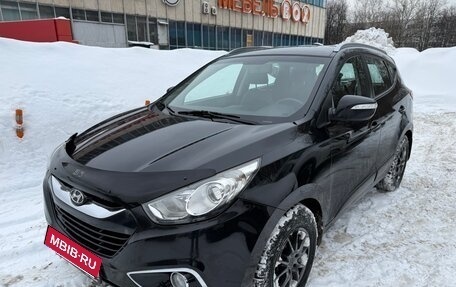 Hyundai ix35 I рестайлинг, 2010 год, 895 000 рублей, 3 фотография