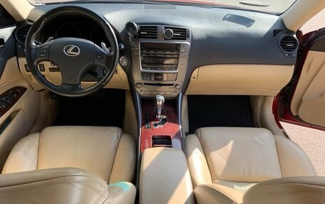 Lexus IS II рестайлинг 2, 2008 год, 1 300 000 рублей, 19 фотография
