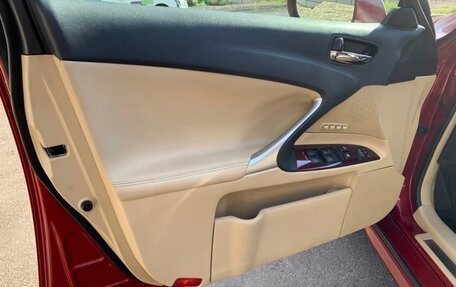 Lexus IS II рестайлинг 2, 2008 год, 1 300 000 рублей, 29 фотография