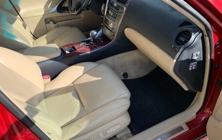 Lexus IS II рестайлинг 2, 2008 год, 1 300 000 рублей, 26 фотография