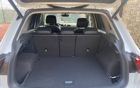 Volkswagen Tiguan II, 2017 год, 2 500 000 рублей, 12 фотография