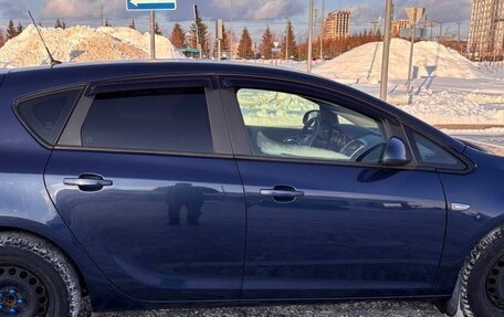 Opel Astra J, 2011 год, 680 000 рублей, 5 фотография