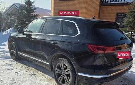 Volkswagen Touareg III, 2021 год, 7 500 000 рублей, 4 фотография