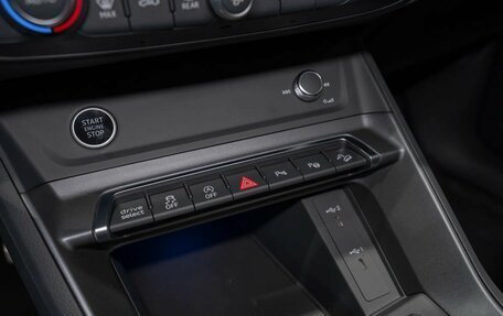 Audi Q3, 2025 год, 5 130 000 рублей, 16 фотография