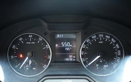 Skoda Octavia, 2016 год, 1 050 000 рублей, 10 фотография