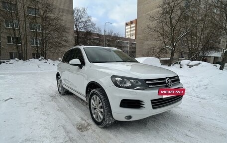 Volkswagen Touareg III, 2013 год, 1 650 000 рублей, 2 фотография