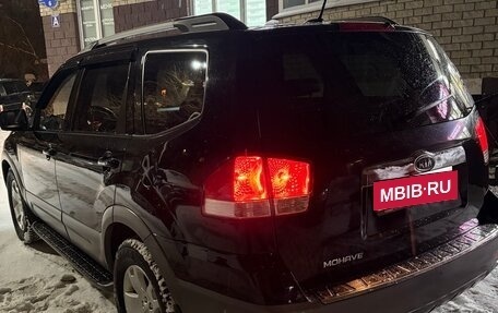 KIA Mohave I, 2012 год, 1 900 000 рублей, 24 фотография