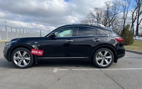Infiniti QX70, 2013 год, 2 380 000 рублей, 4 фотография