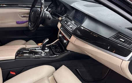 BMW 5 серия, 2011 год, 2 100 000 рублей, 11 фотография