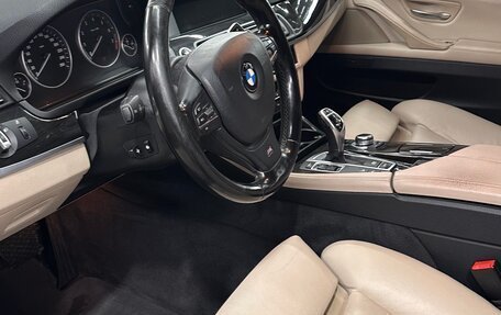 BMW 5 серия, 2011 год, 2 100 000 рублей, 13 фотография