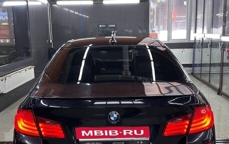 BMW 5 серия, 2011 год, 2 100 000 рублей, 6 фотография