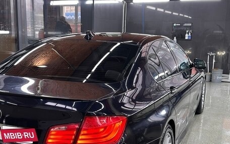 BMW 5 серия, 2011 год, 2 100 000 рублей, 7 фотография