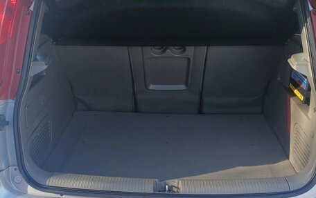 Chevrolet Rezzo, 2008 год, 575 000 рублей, 18 фотография