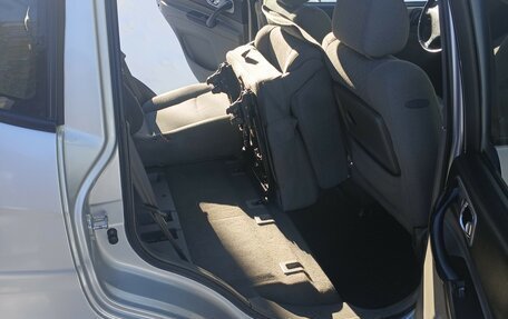 Chevrolet Rezzo, 2008 год, 575 000 рублей, 32 фотография