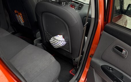 KIA Rio II, 2011 год, 700 000 рублей, 12 фотография