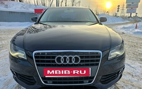 Audi A4, 2010 год, 1 050 000 рублей, 2 фотография
