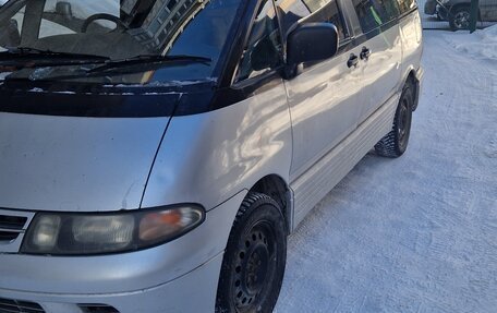 Toyota Estima III рестайлинг -2, 1996 год, 200 000 рублей, 3 фотография