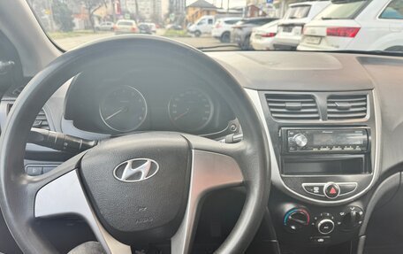 Hyundai Solaris II рестайлинг, 2013 год, 429 000 рублей, 7 фотография