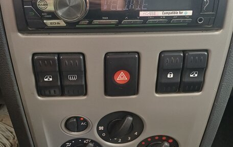 Renault Logan I, 2006 год, 230 000 рублей, 34 фотография