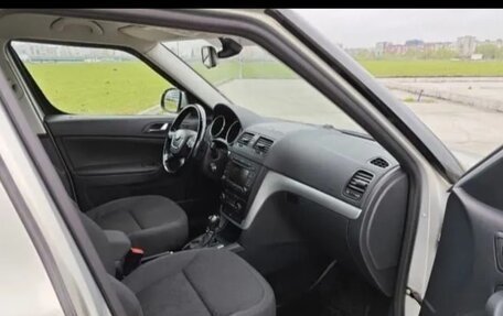 Skoda Yeti I рестайлинг, 2013 год, 1 200 000 рублей, 1 фотография