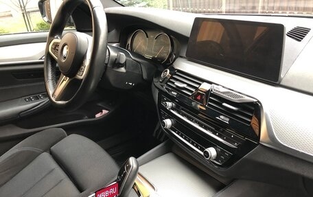 BMW 5 серия, 2018 год, 3 500 000 рублей, 1 фотография