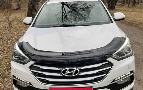 Hyundai Santa Fe III рестайлинг, 2017 год, 2 400 000 рублей, 1 фотография