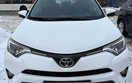Toyota RAV4, 2018 год, 2 370 000 рублей, 1 фотография