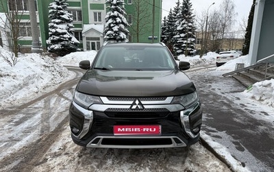 Mitsubishi Outlander III рестайлинг 3, 2019 год, 2 390 000 рублей, 1 фотография