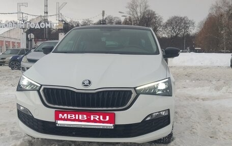 Skoda Rapid II, 2021 год, 1 900 000 рублей, 2 фотография