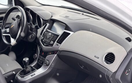 Chevrolet Cruze II, 2012 год, 585 000 рублей, 8 фотография