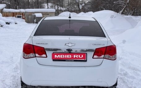 Chevrolet Cruze II, 2012 год, 585 000 рублей, 5 фотография