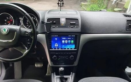 Skoda Yeti I рестайлинг, 2013 год, 1 200 000 рублей, 5 фотография