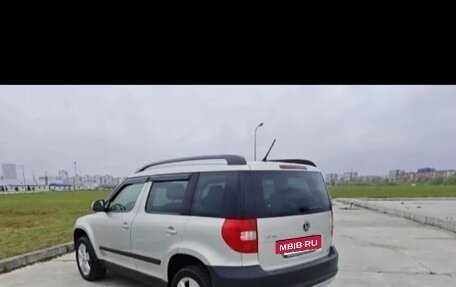 Skoda Yeti I рестайлинг, 2013 год, 1 200 000 рублей, 2 фотография