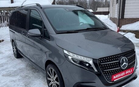 Mercedes-Benz V-Класс, 2019 год, 6 495 000 рублей, 2 фотография