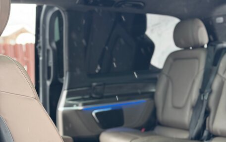 Mercedes-Benz V-Класс, 2019 год, 6 495 000 рублей, 27 фотография